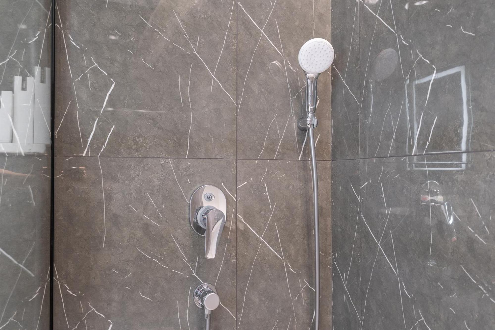 Modern Comforts In Arjan - Chic 1bedroom Apartment Dubai