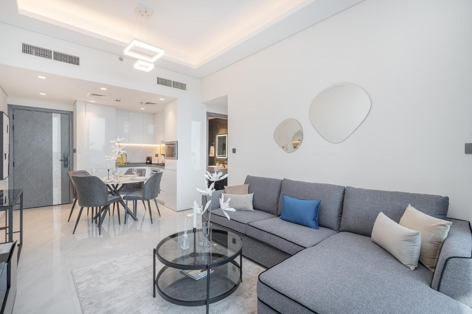 Apartment Modern Comforts In Arjan - Chic 1bedroom